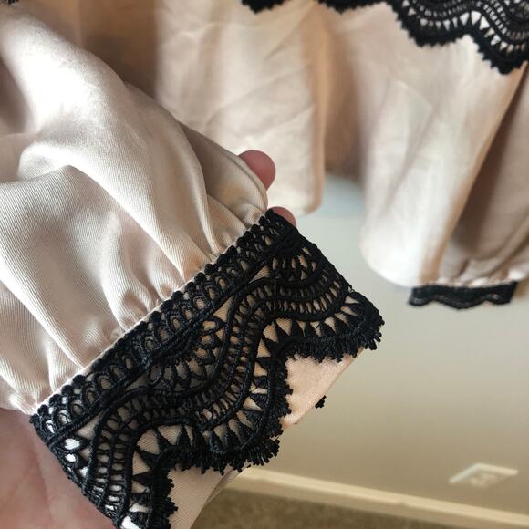 Anthropologie Adalyn Rae Cream Blouse Size S Preloved Condition - Picture 4 of 10